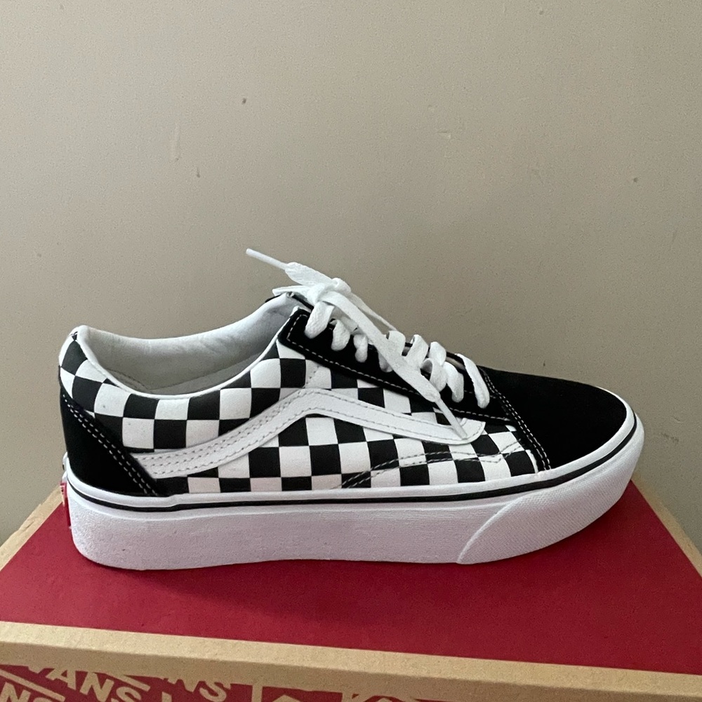 COPY - Old SKOOL Platform Checkered vans